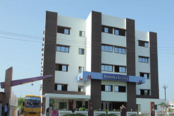 https://cache.careers360.mobi/media/colleges/social-media/media-gallery/10979/2021/1/18/Campus View of Vinayaka Institute of Nursing Anand_Campus-View.png